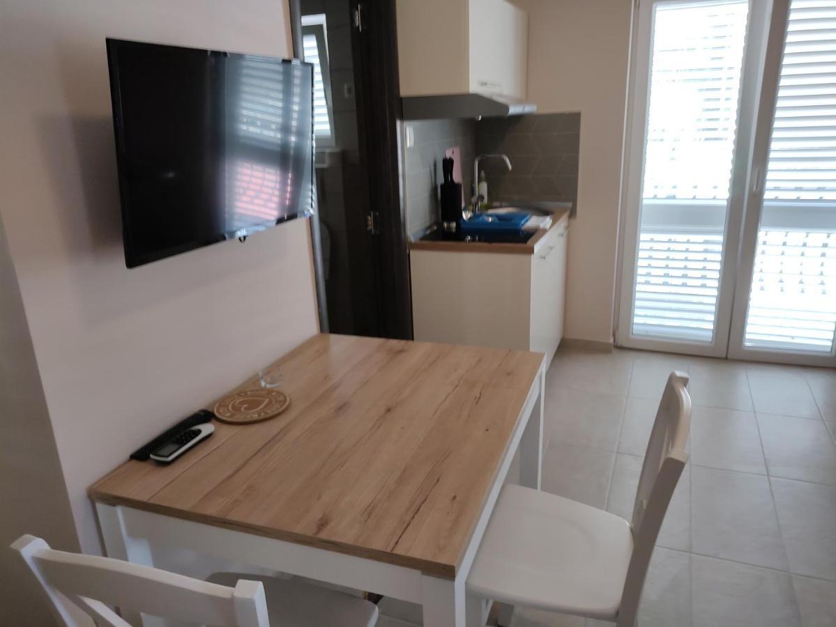 Josipa 1 Apartment