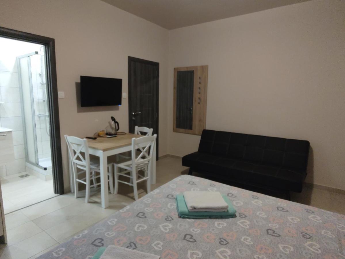 Josipa 1 Apartment