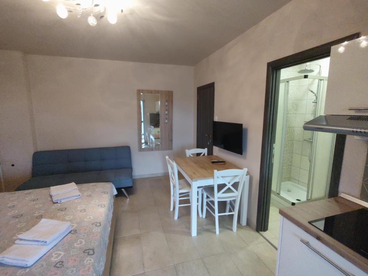 Apartment Josipa 1 *